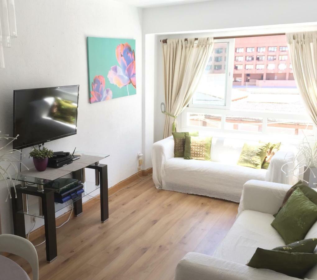Апартаменты And 3 Bedroom Perfect Location Near Pyr *